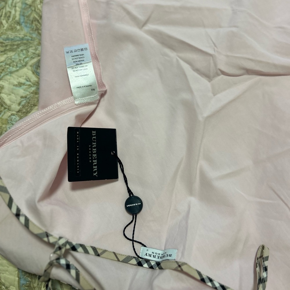 Burberry Light Pink Camisole with Check Trim size small - Picture 11 of 14